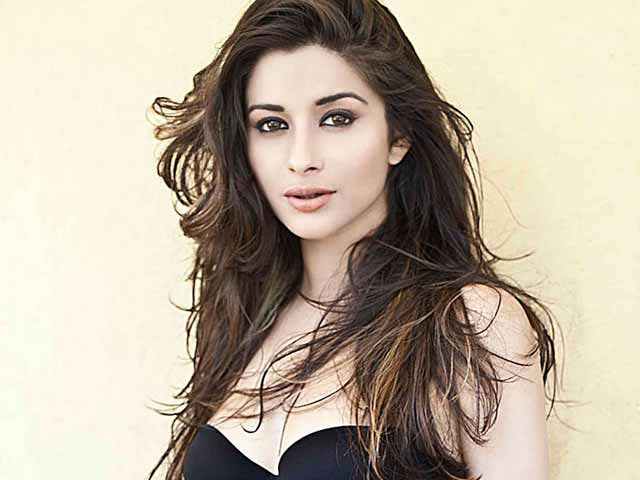 Madhurima Hot Photoshoot